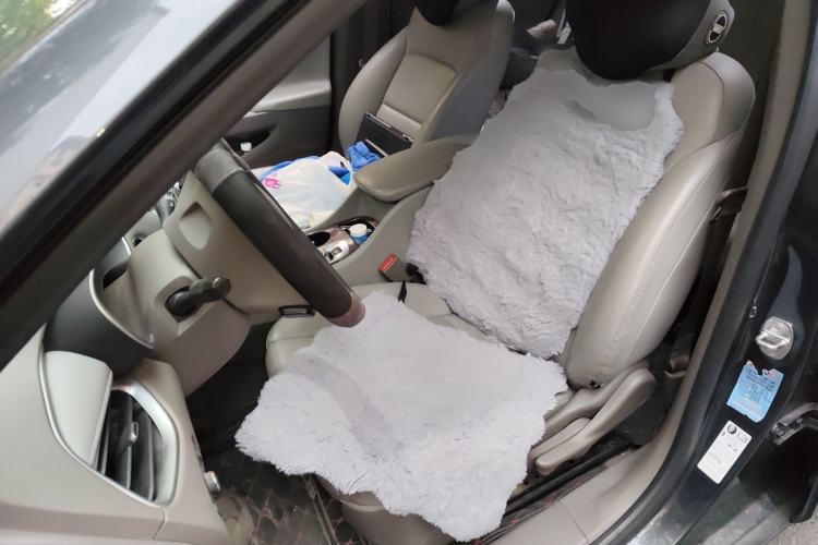 Used Chevrolet Malibu XL 2018 530T Automatic Luxury Edition Left Front Seat