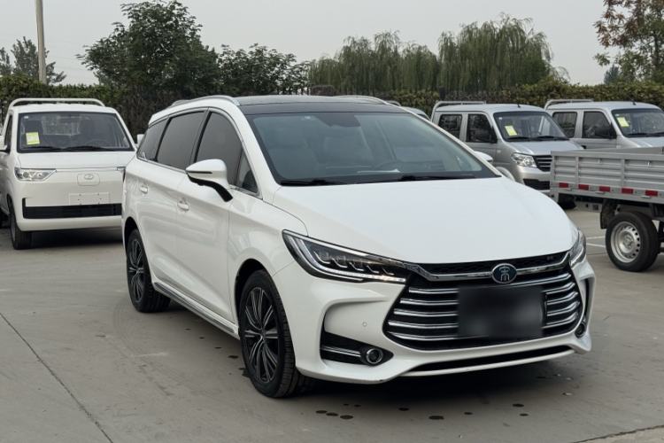 Used BYD Song MAX New Energy 2019 DM 1.5T Smart Connect Zhiyao Model 6 Seats China VI Standard
