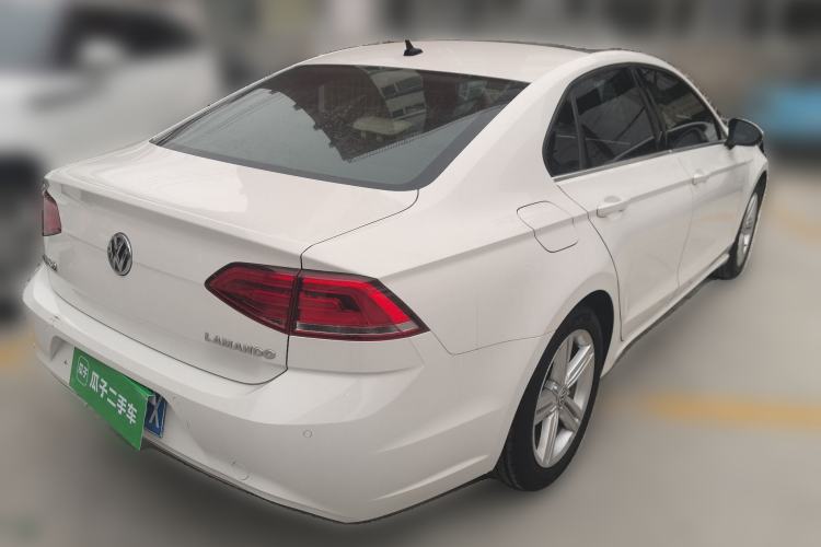 Used Volkswagen Lamando 2015 280TSI DSG Comfort Edition Rear Right 45 Deg