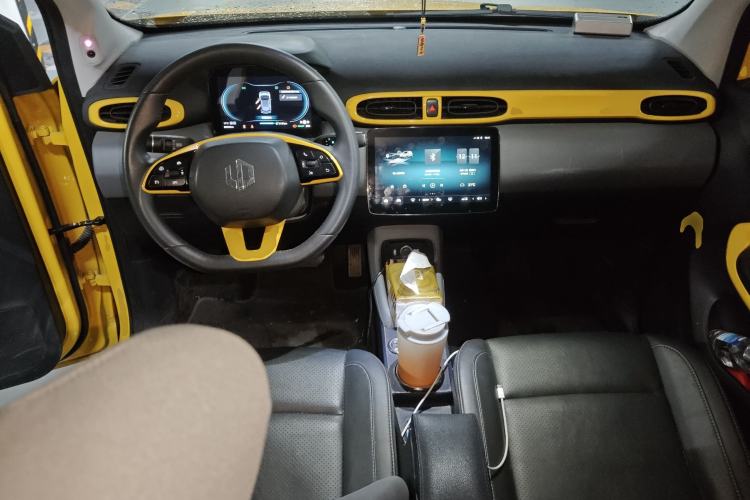 Used Leapmotor T03 2020 400 Luxury Edition Center Console