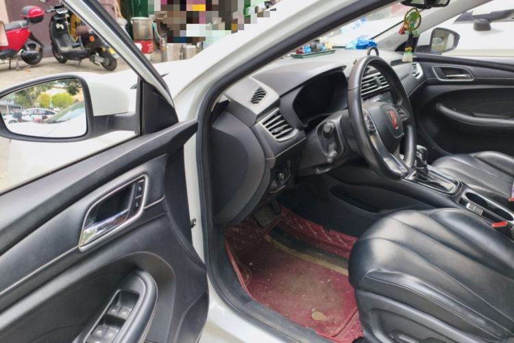 Used Roewe i5 2019 20T Automatic Intelligent Connectivity Super-Power Supreme Edition Driver Seat