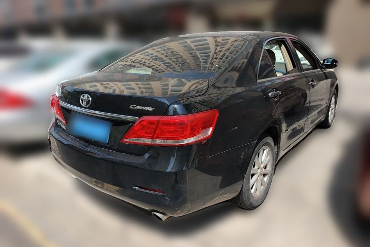 Used Toyota Camry 2013 200G Classic Luxury Edition Rear Right 45 Deg