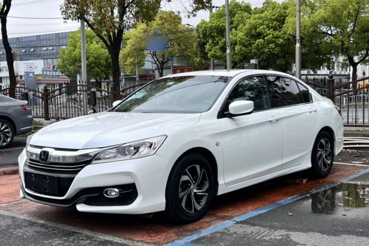 Used Honda Accord 2016 2.0L Elite Edition
