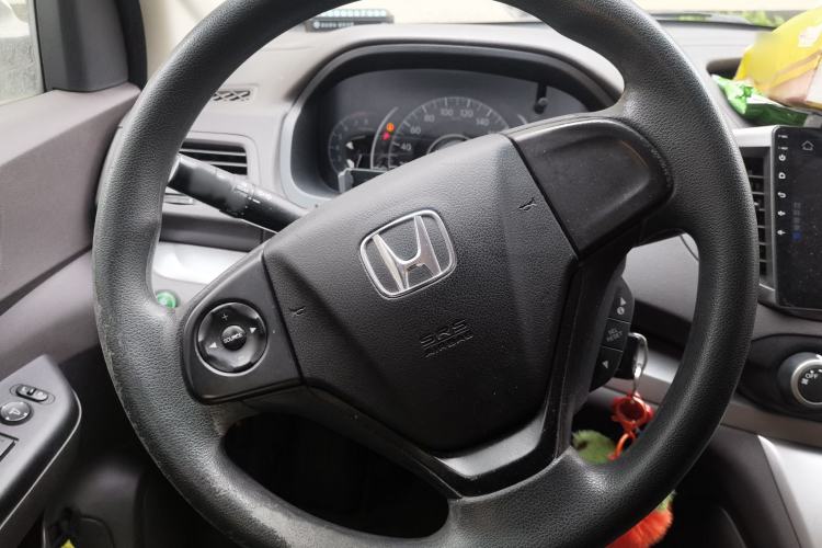 Used Honda CR-V 2012 2.0L two-wheel drive urban version
