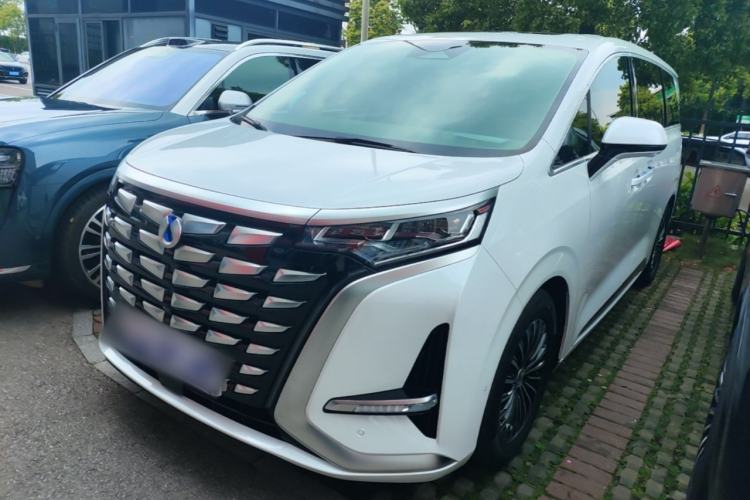 Used Denza D9 2022 DM-i 970 Four-Wheel Drive Flagship Model