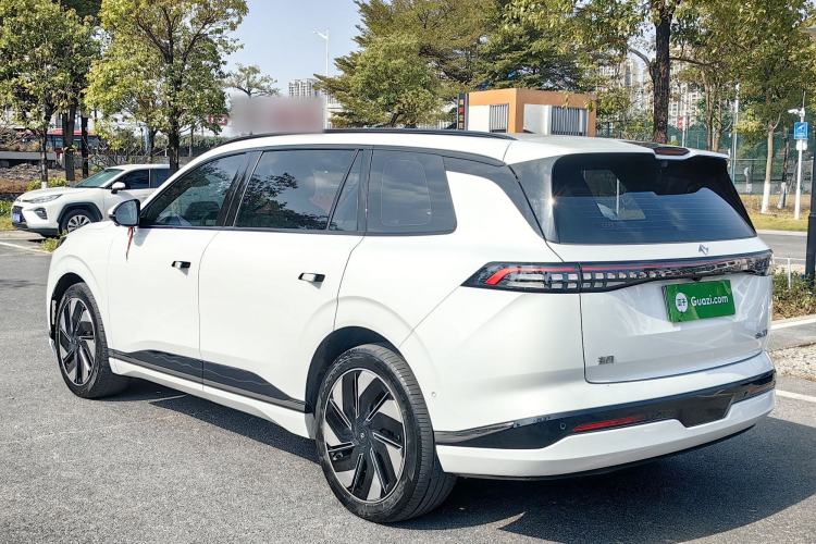 Used Dongfeng eπ eπ008 2024 636Max All-Electric Version 6 Seats