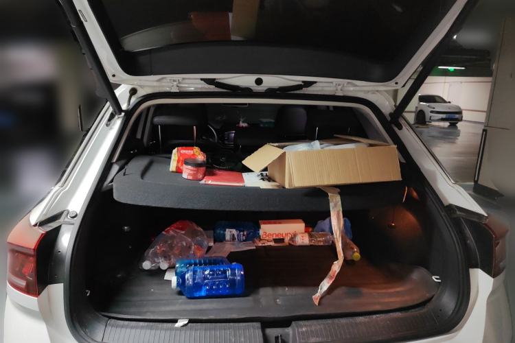 Used Volkswagen T-ROC 2018 280TSI DSG Two-Wheel-Drive Comfort Version China V Standard Trunk