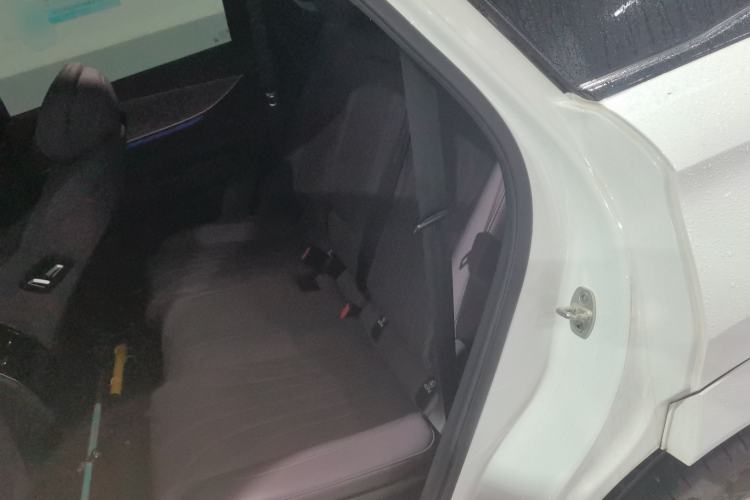 Used Chery Tiggo 9 2025 2.0T Automatic Two-Wheel Drive Luxury Edition 5 Seats
