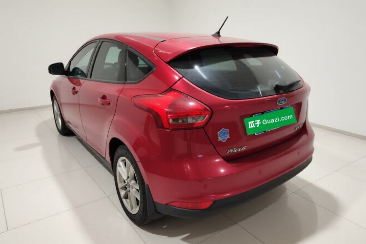 Used Ford Focus 2015 Hatchback 1.6L Automatic Fashion Edition

