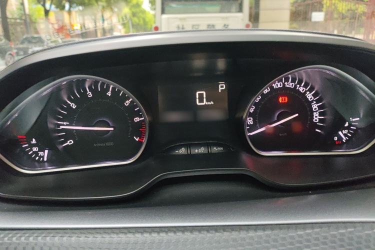 Used Peugeot 2008 2014 1.6L Automatic Fashion Edition Instrument Cluster