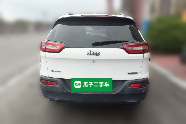 Used Jeep Cherokee 2014 2.4L Luxury Edition