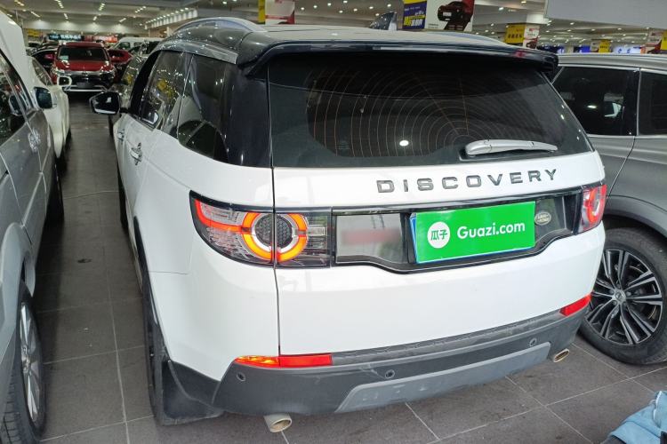 Used Land Rover Discovery Sport 2019 240 PS SE Version China VI Standard Rear