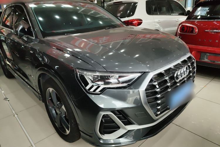 Used Audi Q3 2019 35 TFSI Fashion Dynamic Model