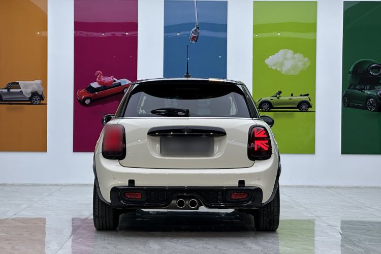 Used MINI 2018 2.0T COOPER S Classic Edition Five-Door Version Exterior 4