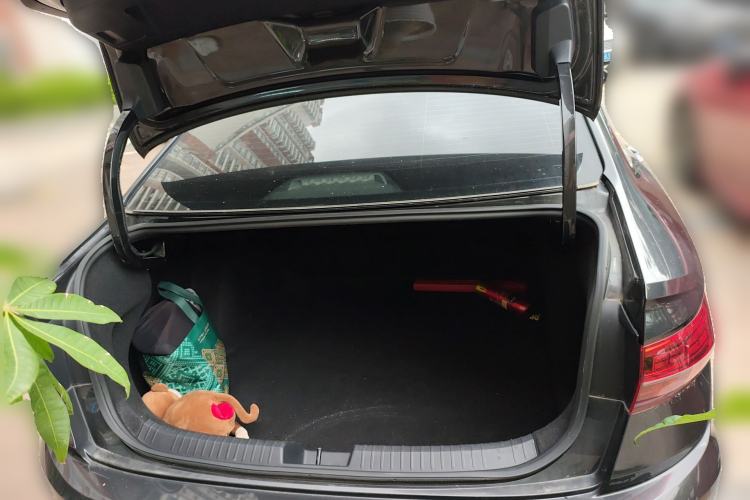 Used Volkswagen Sagitar 2021 280TSI DSG Excellence Edition Trunk