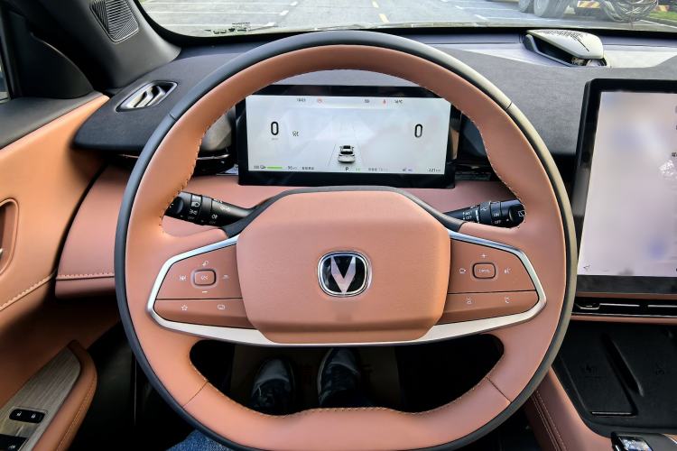 Used Changan UNI-Z New Energy 2025 Model, Smart New Blue Whale 125km Battleship+ Version
