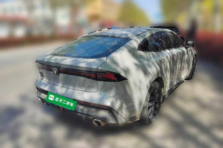 Used CHANGAN UNI-V 2022 1.5T Prestige Version