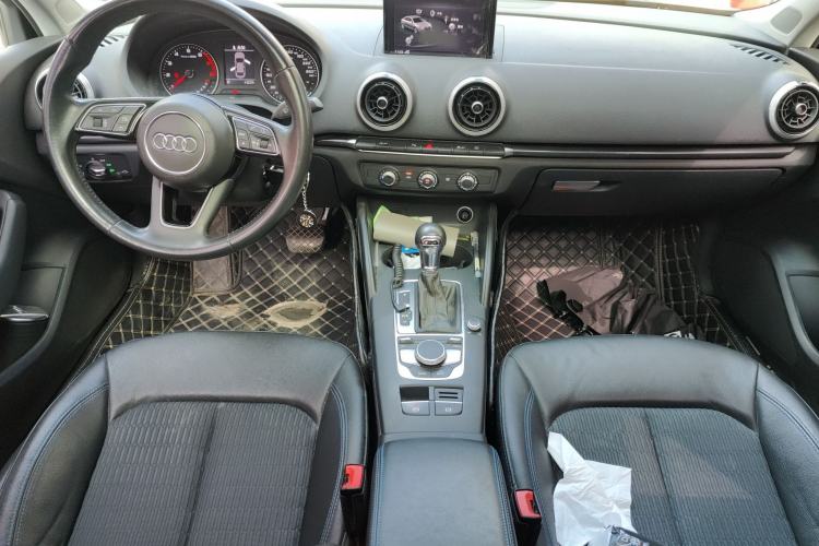 Used Audi A3 2019 Limousine 35 TFSI Fashion Edition China VI Emission Standard
