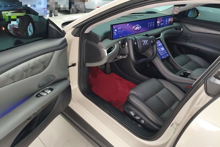 Used IM L6 2024 Max Extended-Range Version
