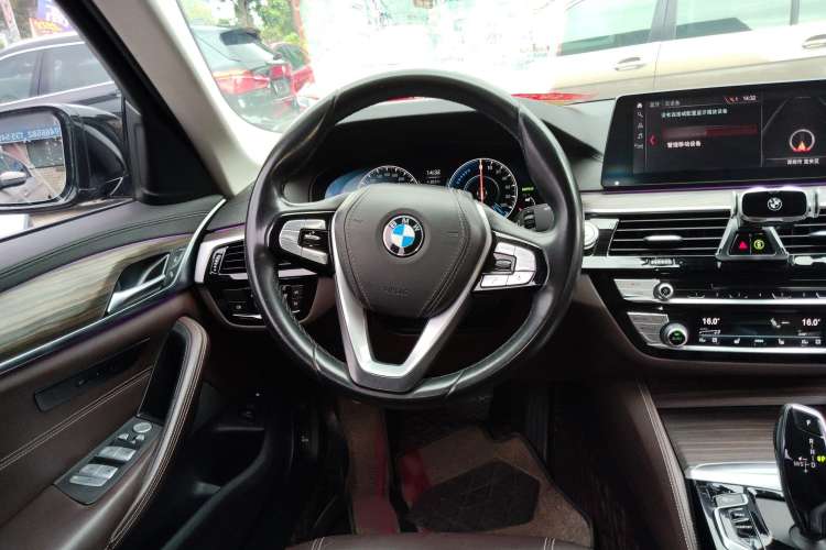 Used BMW 5 Series New Energy 2019 Updated Version 530Le Luxury Package

