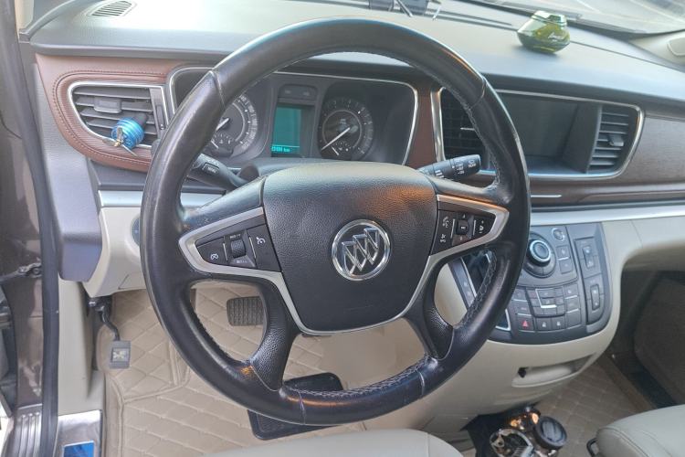 Used Buick GL8 2017 25S Luxury Version China V Standard