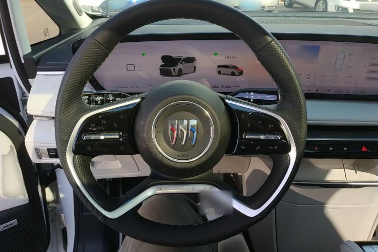 Used Buick GL8 New Energy 2024 Lu Zun Deluxe Edition 7-Seater
