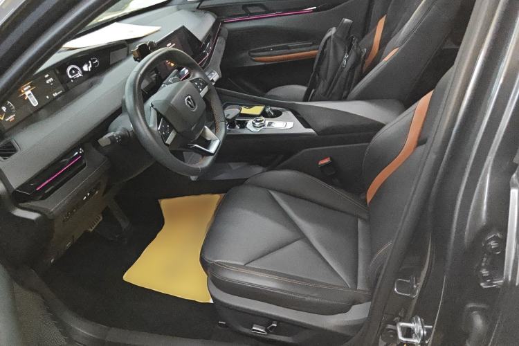 Used CHANGAN UNI-V 2022 1.5T Sport Edition