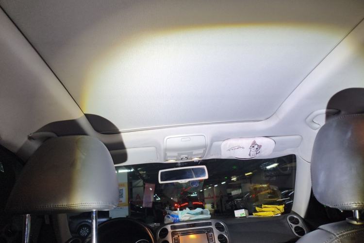 Used Volkswagen Tiguan 2015 1.8TSI Automatic All-Wheel-Drive Luxury Model
