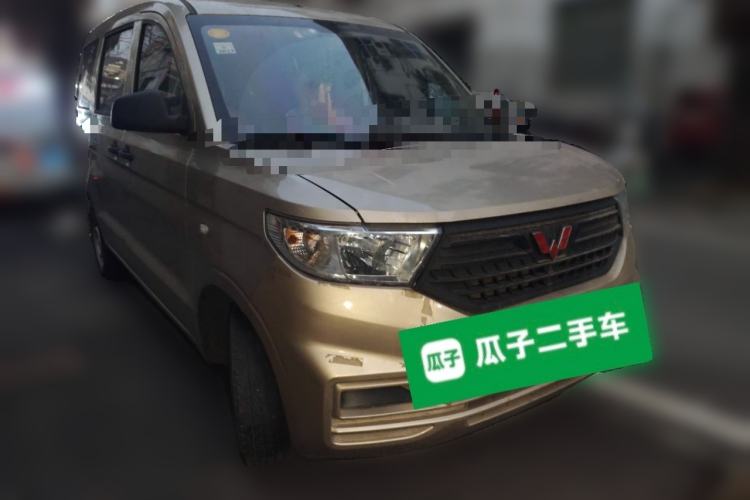 Used Wuling Hongguang V 2019 1.5L Jingqu Version China VI LAR