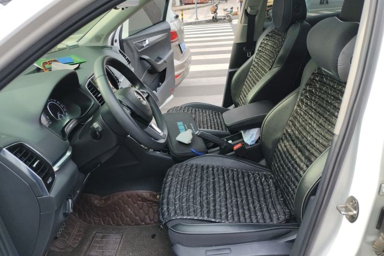 Used Skoda Karoq 2019 TSI280 Smart Drive Elite Edition China V Standard Left Front Seat