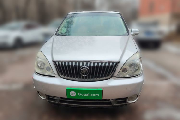 Used Buick GL8 2011 2.4L CT Comfort Edition
