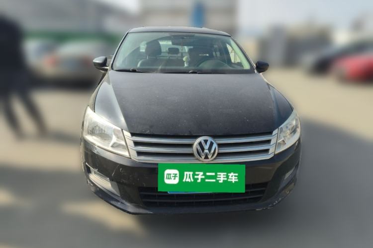 Used Volkswagen Santana 2015 1.6L Automatic Comfort Edition Front