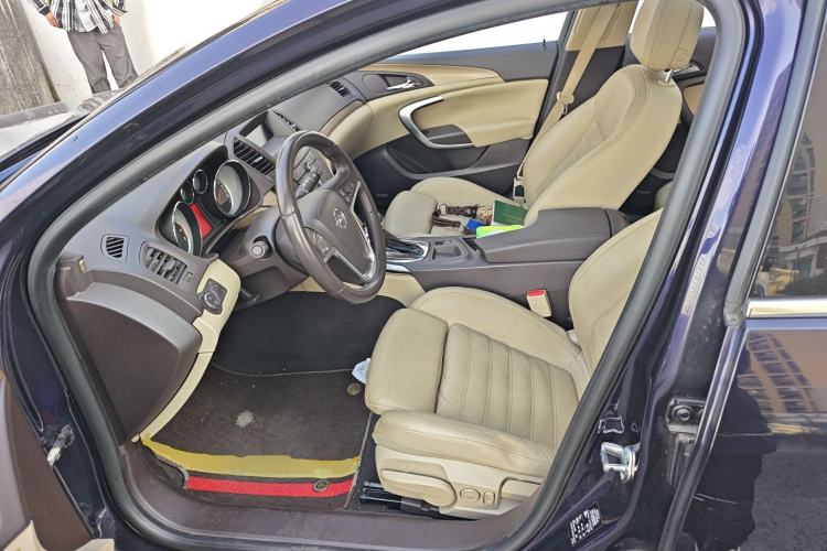 Used Opel Insignia 2013 2.0T Two-Wheel-Drive Luxury Version