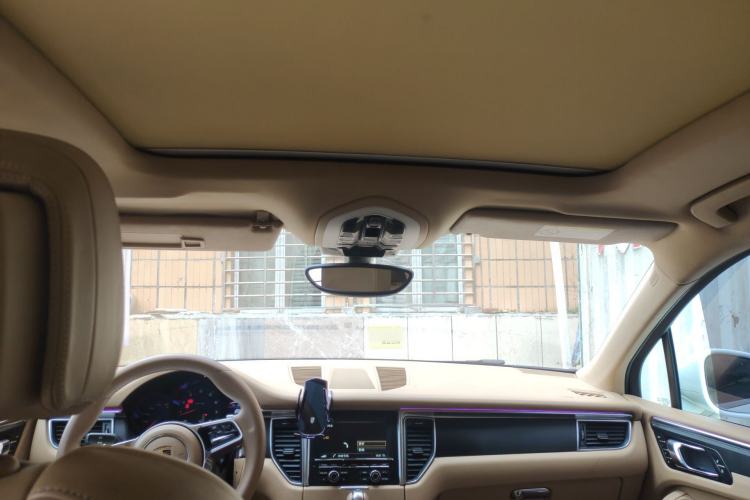 Used Porsche Macan 2016 Macan 2.0T Headliner