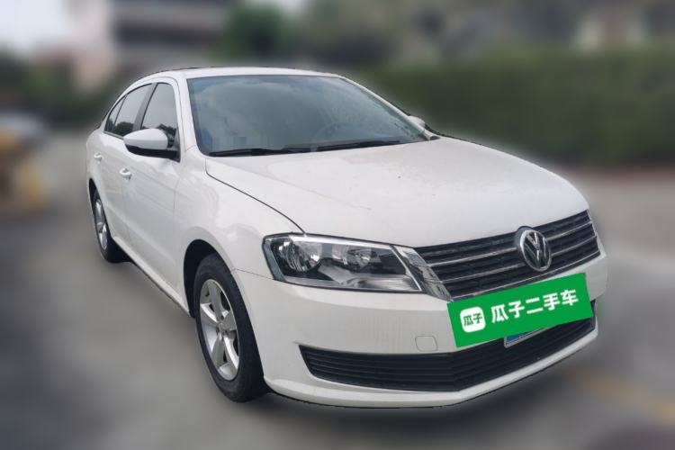 Used Volkswagen Lavida 2013 Revised Classic 1.6L Automatic Fashion Edition