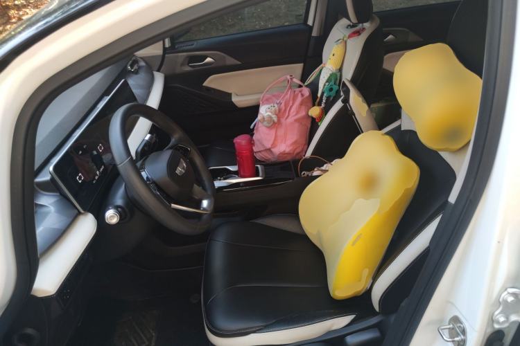 Used Geometry E Firefly 2024 301km Starlight
