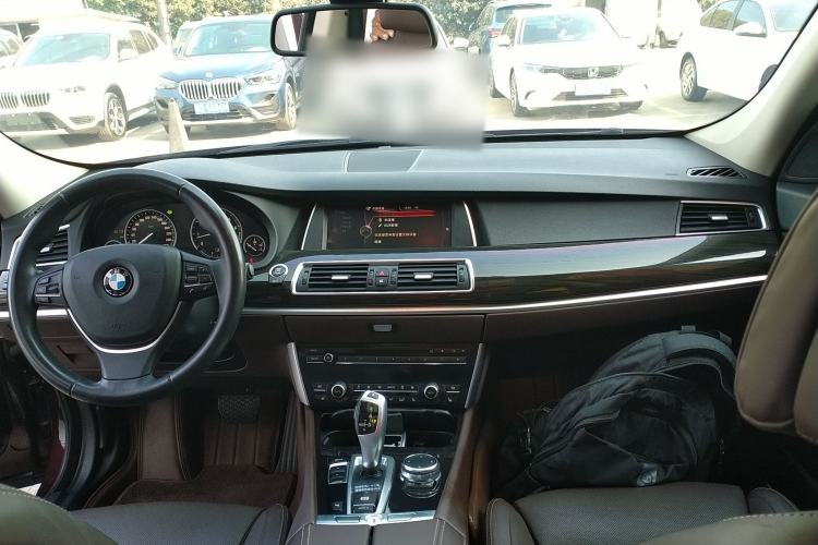 Used BMW 5 Series GT 2015 528i Luxury Edition
