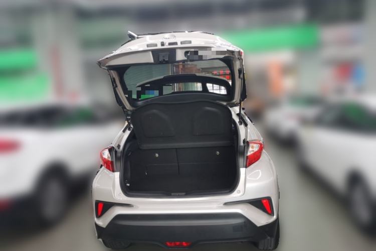 Used Toyota C-HR 2020 2.0L Leading Edition Trunk