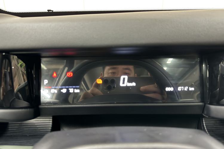 Used iCAR 03 2024 401km Range Two-Wheel Drive Standard Yuechao Version
