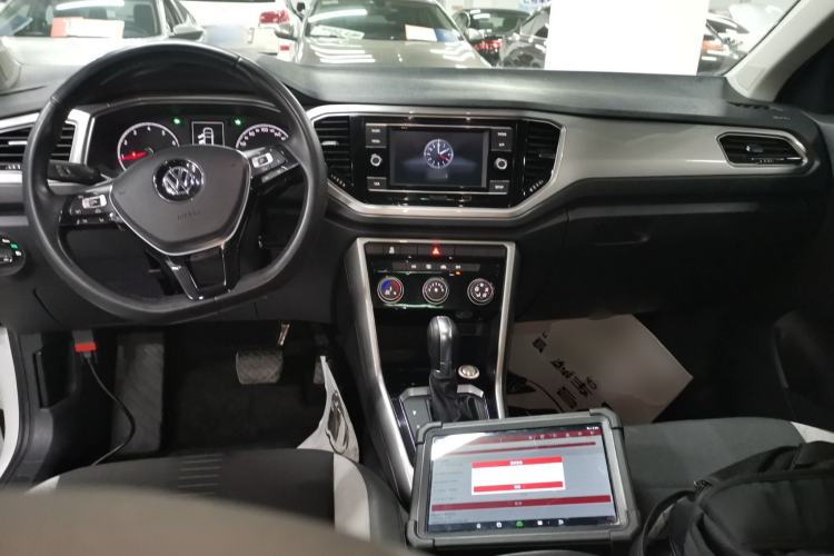 Used Volkswagen T-ROC 2018 280TSI DSG Two-Wheel Drive Advanced Version China V Emission Standard