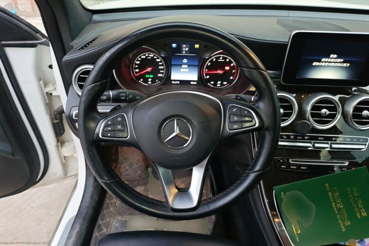 Used Mercedes-Benz GLC 2016 GLC 260 4MATIC Dynamic Edition