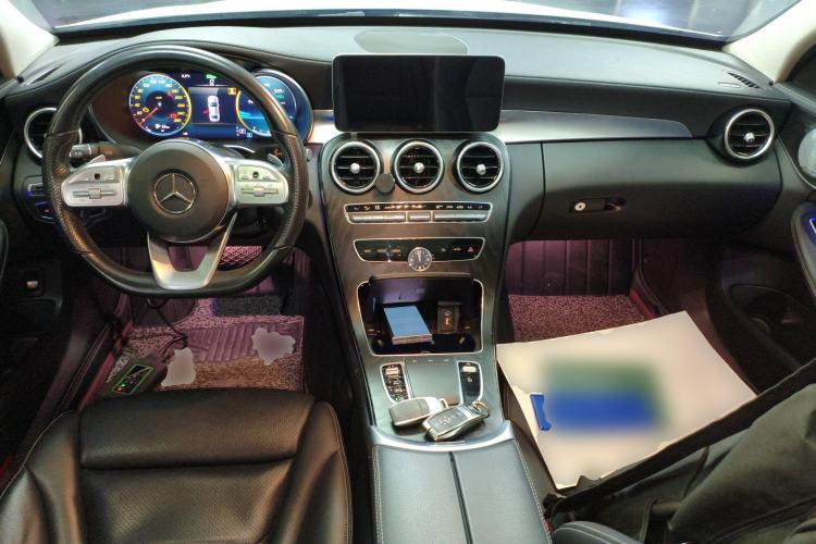 Used Mercedes-Benz C-Class 2021 C 260 L Sport Edition Star Collection Center Console