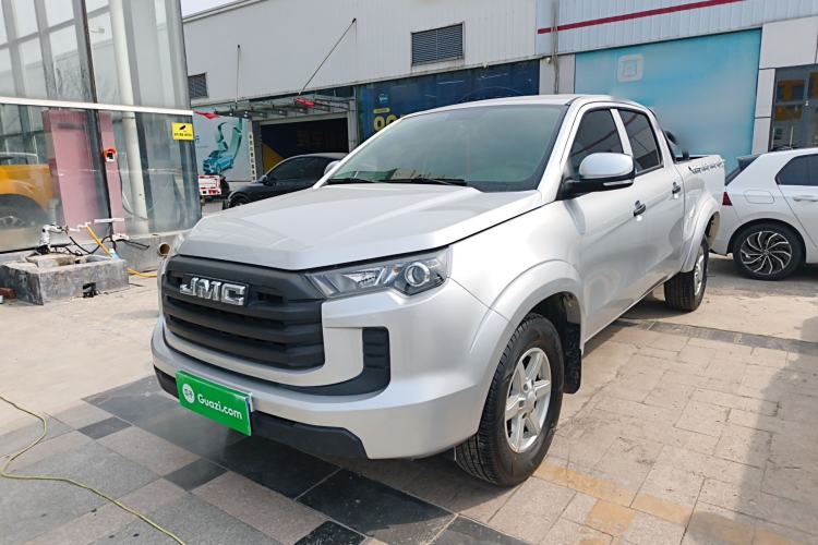 Used JMC Baodian 2023 2.5T Diesel Two-Wheel Drive Comfort Edition Flat-Base Cargo Bed Long Wheelbase JX4D25A6L
