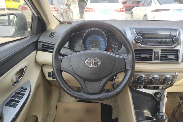 Used Toyota YARiS L Zhi Xuan 2014 1.3E Manual Charm Edition Steering Wheel