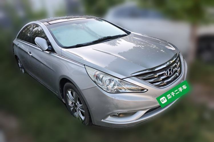 Used Hyundai Sonata 2011 2.0L Automatic Luxury Edition

