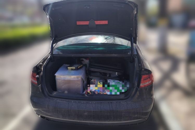 Used Audi A4L 2011 1.8 TFSI Comfort Model Trunk