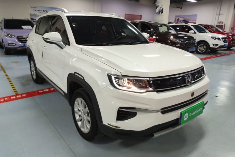 Used CHANGAN CS35PLUS 2019 1.6L Manual E-Link Upgrade Edition
