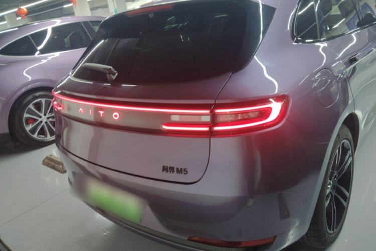 Used Hima AITO M5 2025 Extended-Range Ultra All-Wheel-Drive Version
