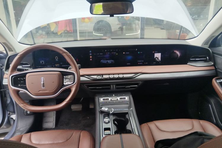 Used Lincoln Z 2024 2.0T Two-Wheel Drive Luxury Hybrid Version Center Console