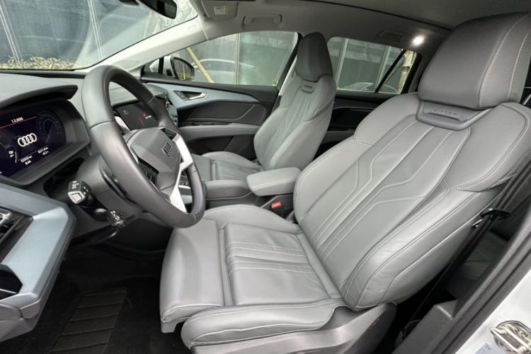 Used Audi Q5 e-tron 2022 40 e-tron Starry Edition Luxury Package Left Front Seat